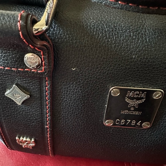 🖤♥️ MCM BOSTON BAG♥️🖤 - Picture 3 of 14